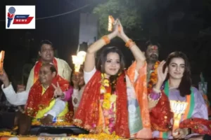 कानपुर अभिनेत्री अक्षरा सिंह, मोनालिसा का रामेश अवस्थी के लिए रोडशो